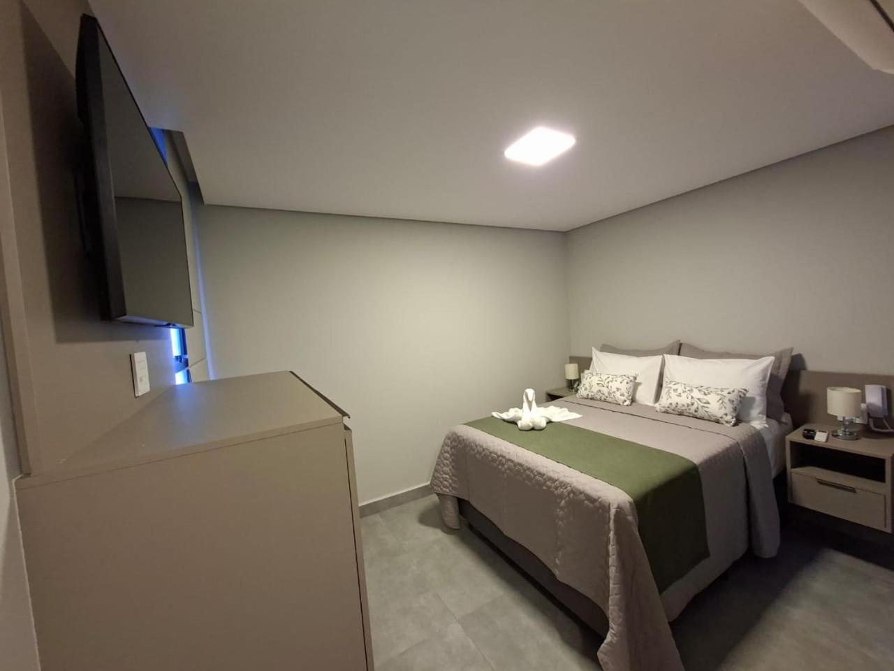 Hotel Jd Cravinhos Buitenkant foto